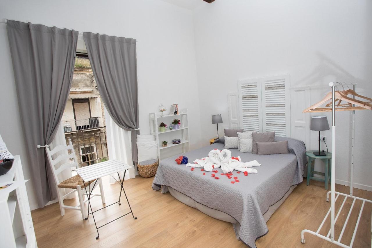 ナポリ Quartino Napoletano Bed & Breakfast エクステリア 写真